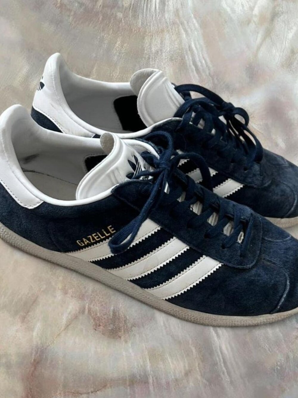 Adidas Gazelle navy blue & white low top sneakers ⭐️ size women’s 8.5 - Picture 4 of 5